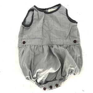 Bonnet à Pompon Gray Linen Blend Romper Unisex Size 3-6 months